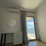 Estivo Seaview Apartment