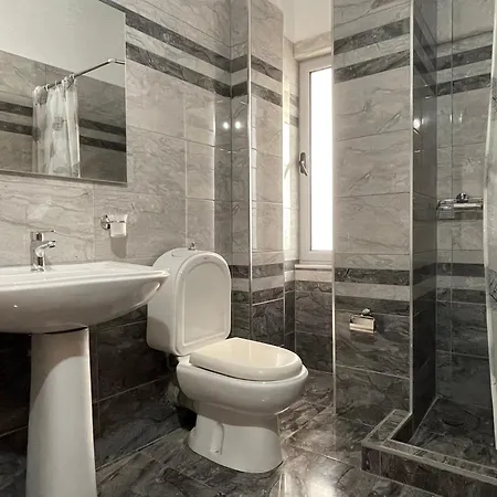 Estivo Seaview Apartment Sarande
