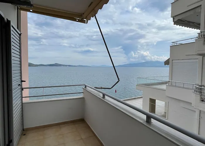 Estivo Seaview Apartament Saranda